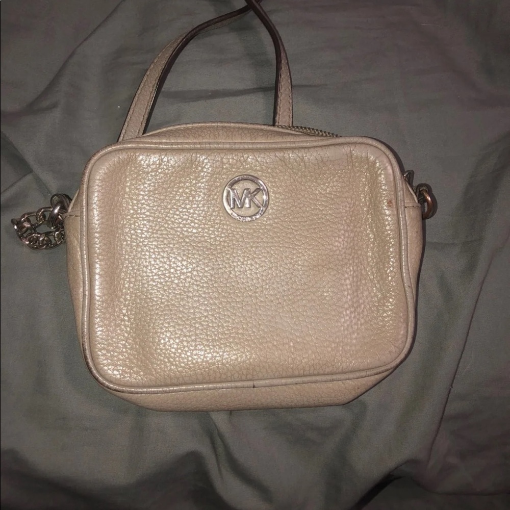 Michael kors purse